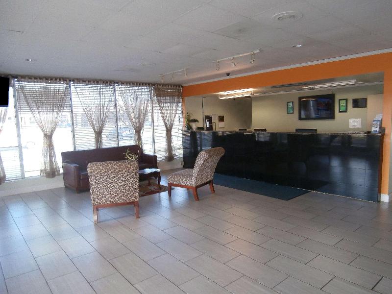 Americas Best Value Inn Newnan - photo 3