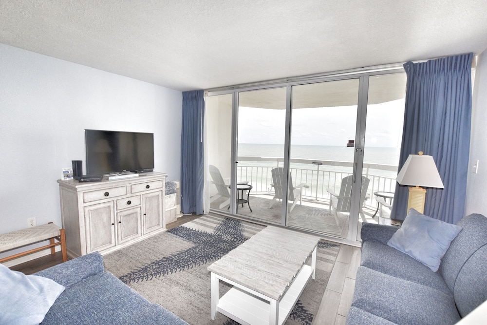 0403 Waters Edge Resort 1 Bedroom Condo by RedAwning - photo 11