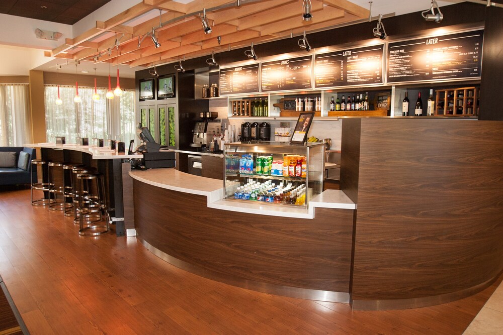 Courtyard by Marriott Dulles Airport Herndon Reston - photo 17