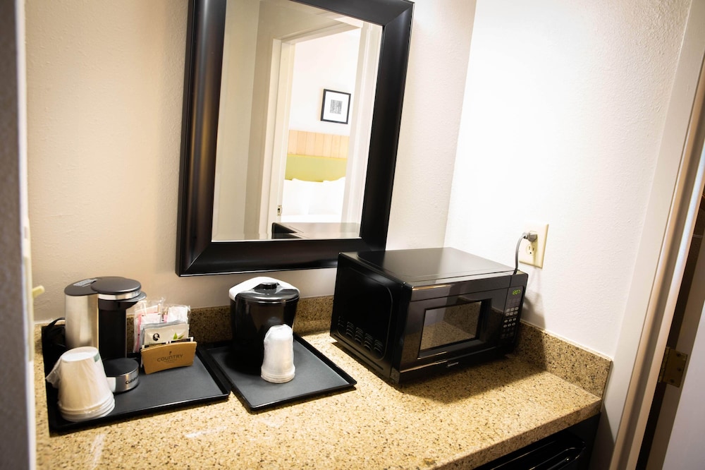 Country Inn & Suites by Radisson Burlington NC - photo 15