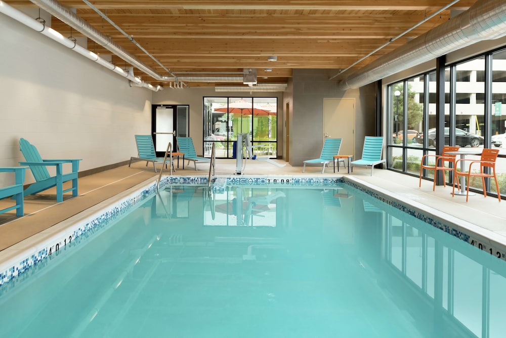 Home2 Suites by Hilton La Crosse - photo 15