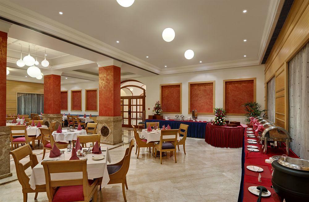 Regenta Central Lucknow — 4-Star Luxury Hotel in Lucknow, India