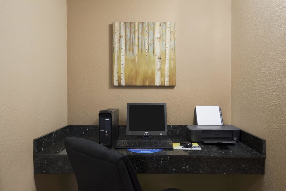 Days Inn & Suites by Wyndham Gunnison - photo 52