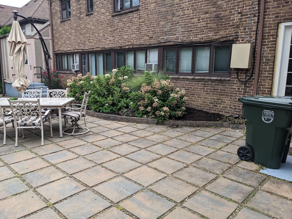 The Oaks B&B Hotel and Spiritual Center - photo 33