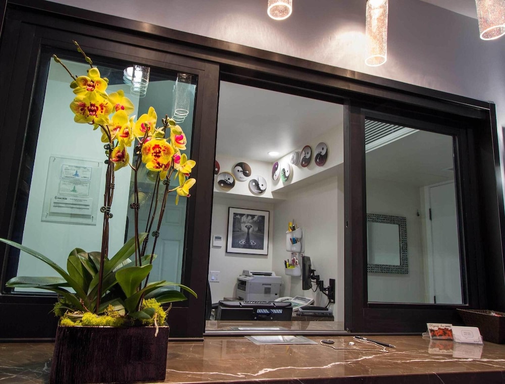 Regency Inn Los Angeles - photo 6