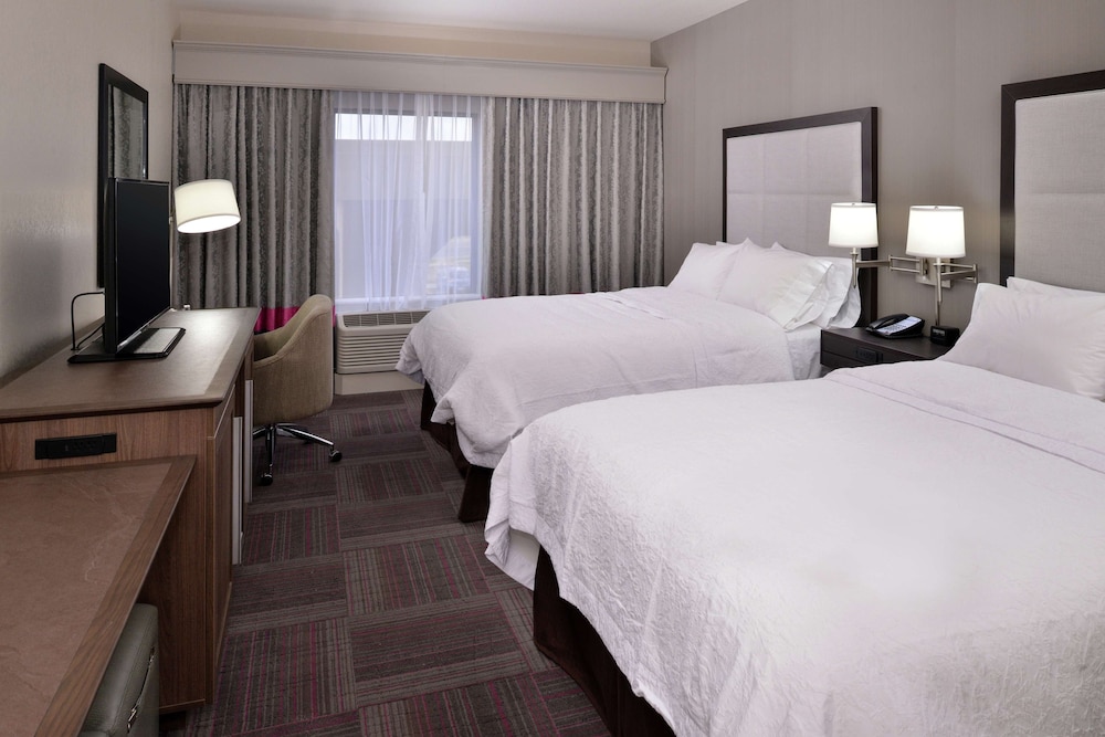 Hampton Inn Leavenworth - photo 9
