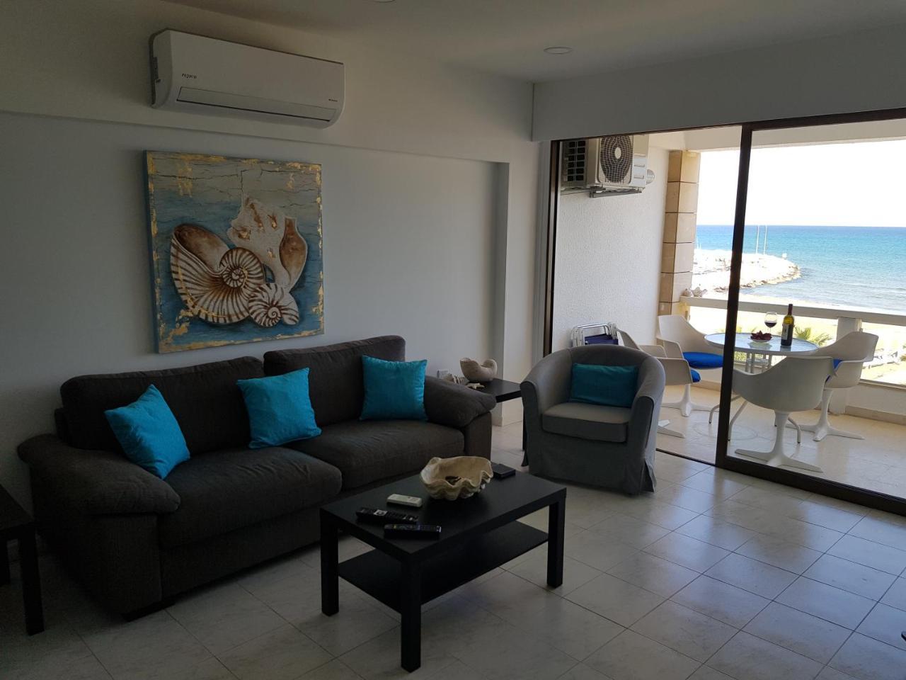 Haig's Dream Flat on the Beach
