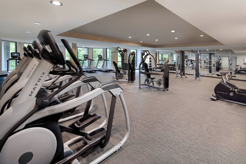 Courtyard by Marriott Grand Rapids Airport - photo 17