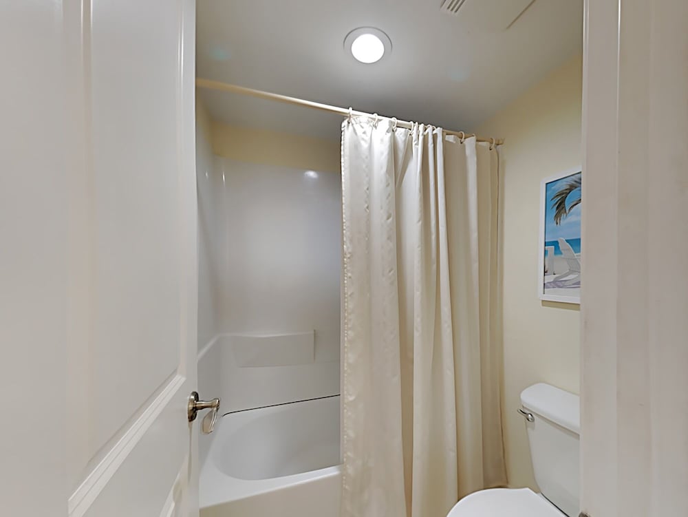 Regency Towers by Southern Vacation Rentals - photo 347