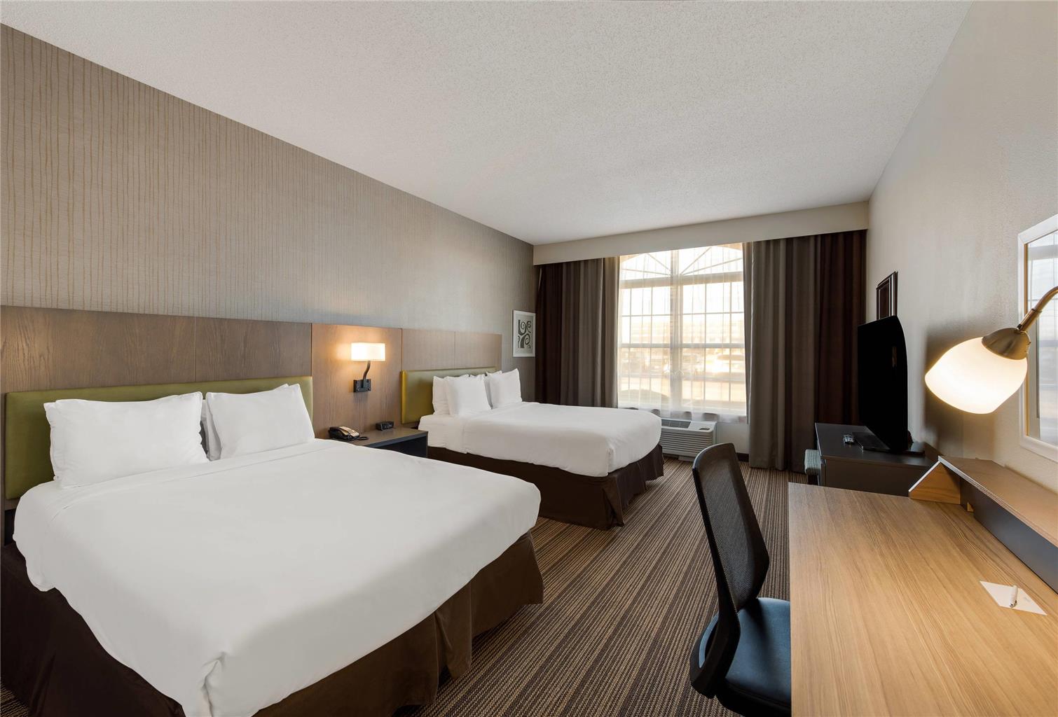 Country Inn & Suites by Radisson Findlay OH - photo 18