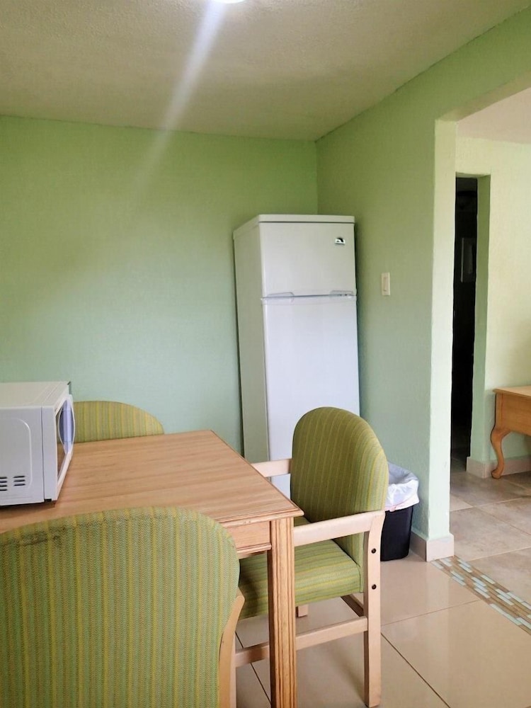 Be Inn Punta Gorda - photo 8