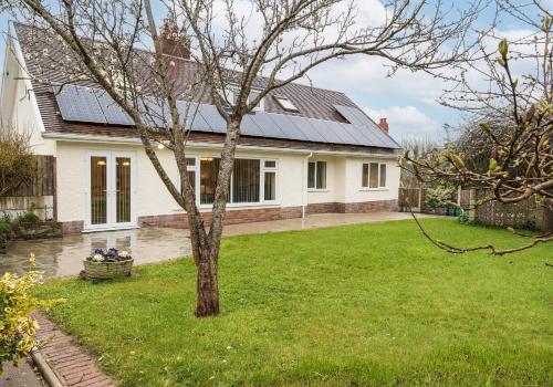 Pared Isaf in Cardigan, United Kingdom