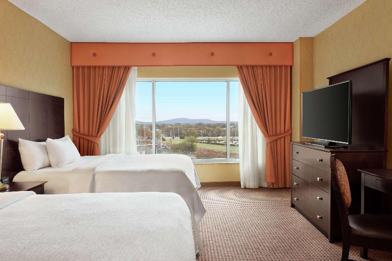 Embassy Suites by Hilton Huntsville - photo 9
