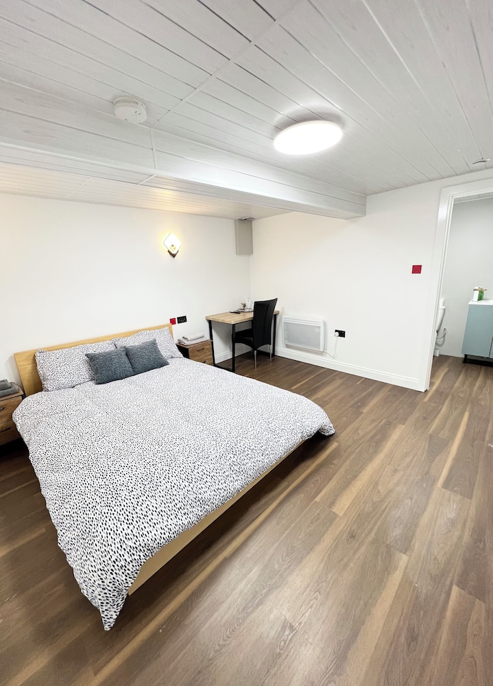 OYO Welsh Holiday Accommodation Modern Stay in Pembroke Dock, United Kingdom