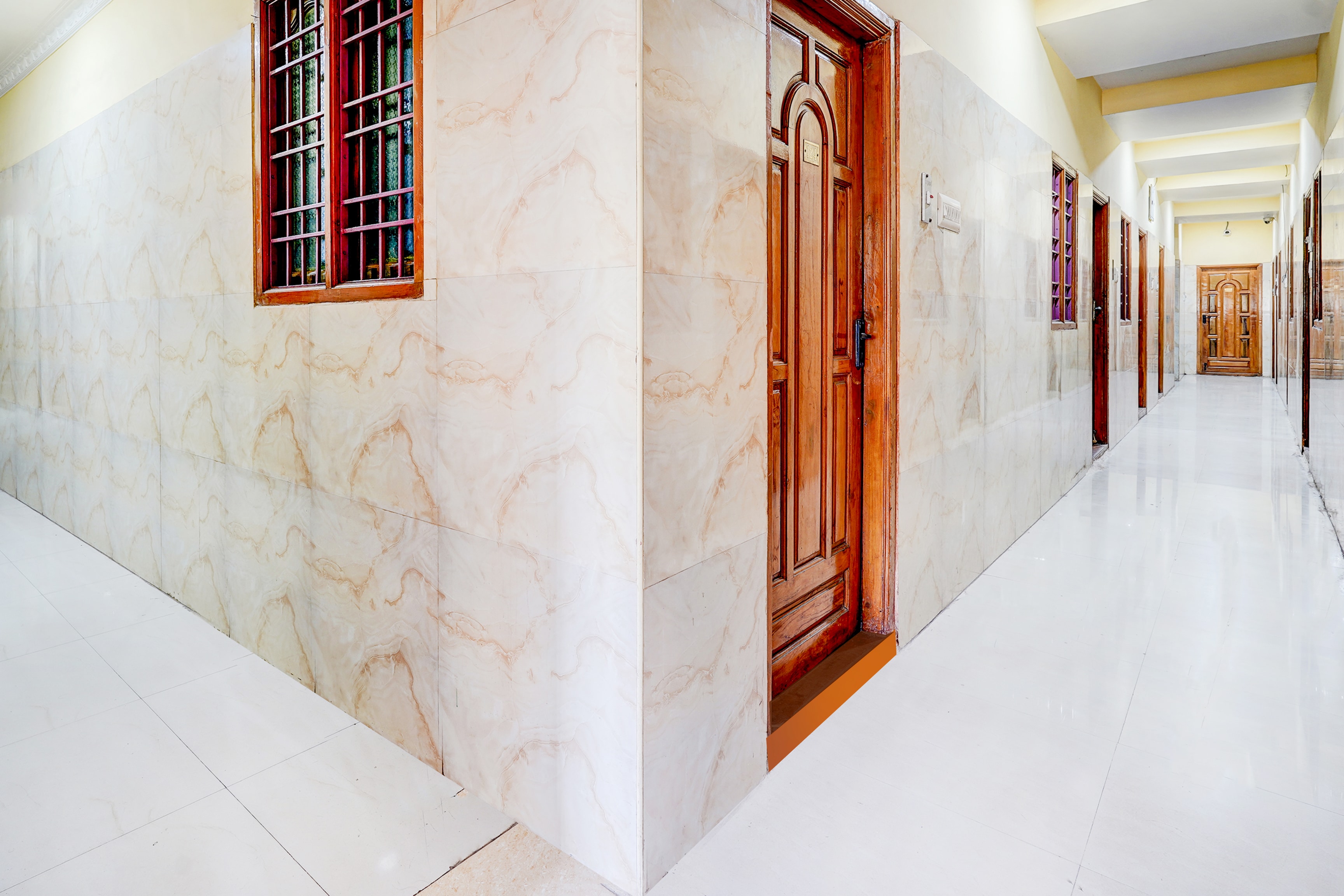 Hotel O Manali Crossway Chennai — 4-Star Luxury Hotel in Chennai, India