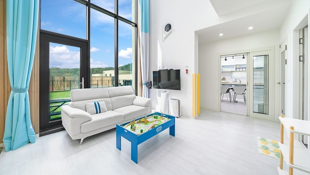 Gapyeong 204Kids Poolvilla — 4-Star Luxury Hotel in Gapyeong, South Korea