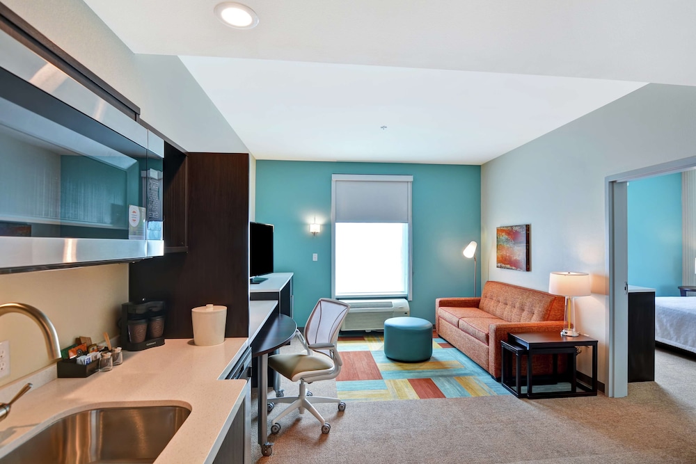 Home2 Suites by Hilton Las Vegas Strip South - photo 10
