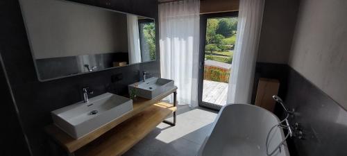 Laerchenloft - carbon neutral hotel in Unknown City