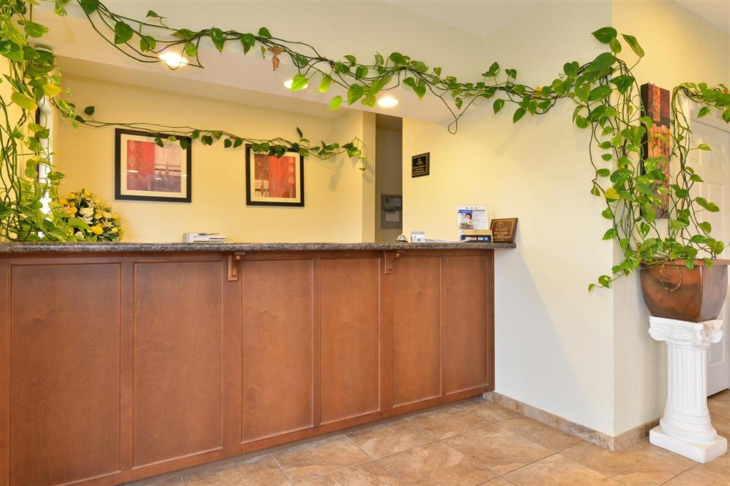 Americas Best Value Inn Byhalia - photo 4