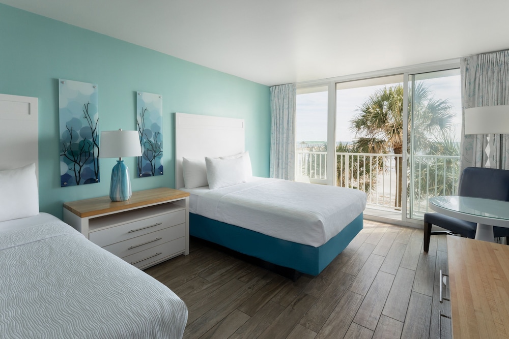 Tides Folly Beach Charleston's Oceanfront Hotel - photo 9