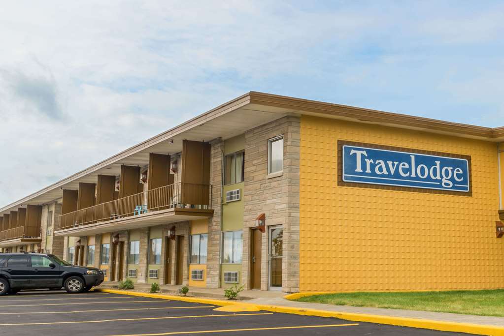 Travelodge by Wyndham Bloomington - featured photo