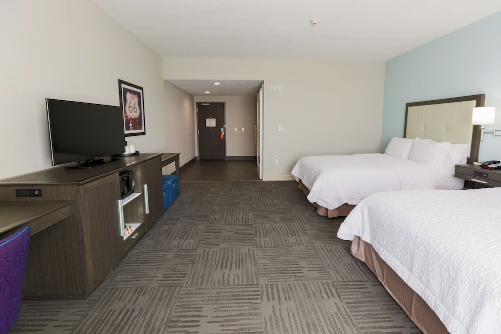 Hampton Inn El Reno - photo 21