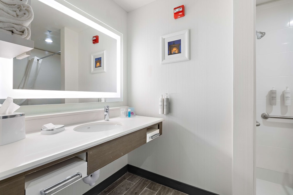 Hampton Inn Kansas City Downtown Financial District - photo 19