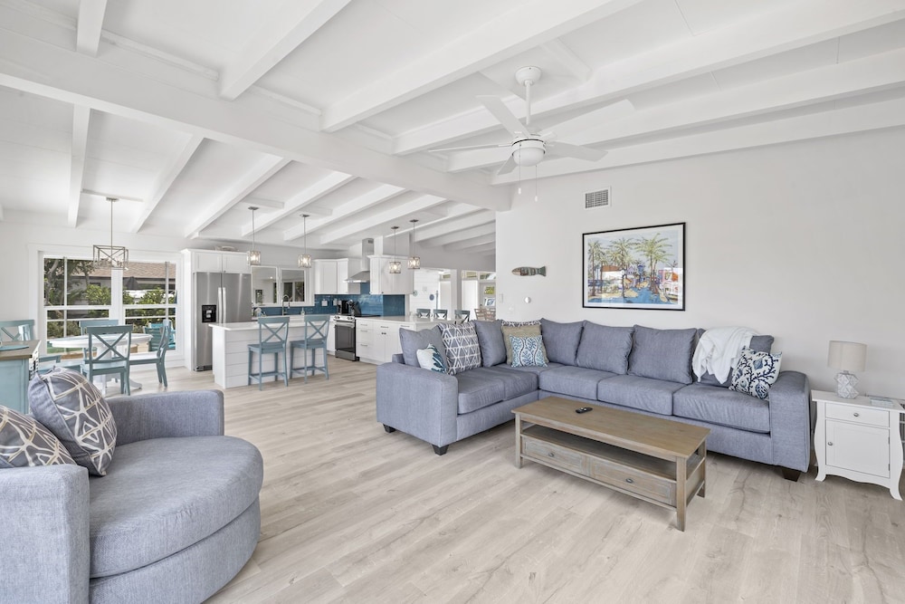 5670 Williams Drive - photo 15