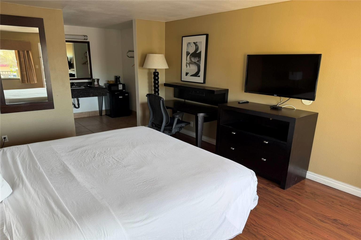 Travelodge by Wyndham Hemet CA - photo 26
