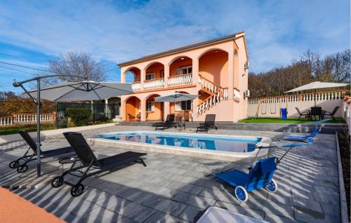 Cdi941 in Unknown City, Croatia