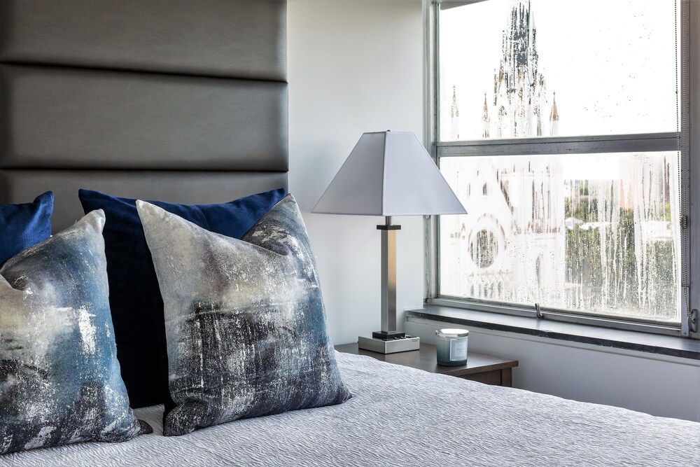 Stay Alfred at Drayton Tower - photo 5