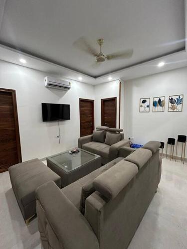 Chic homes in sector 82