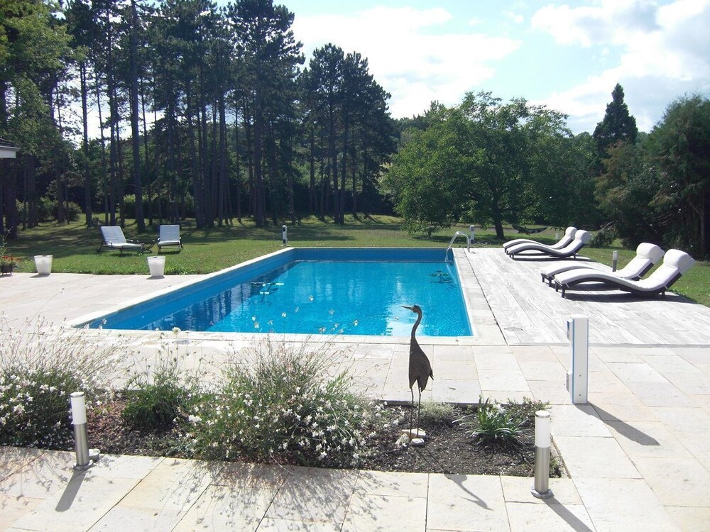 Le Clos Des Herons in Tonnerre, France