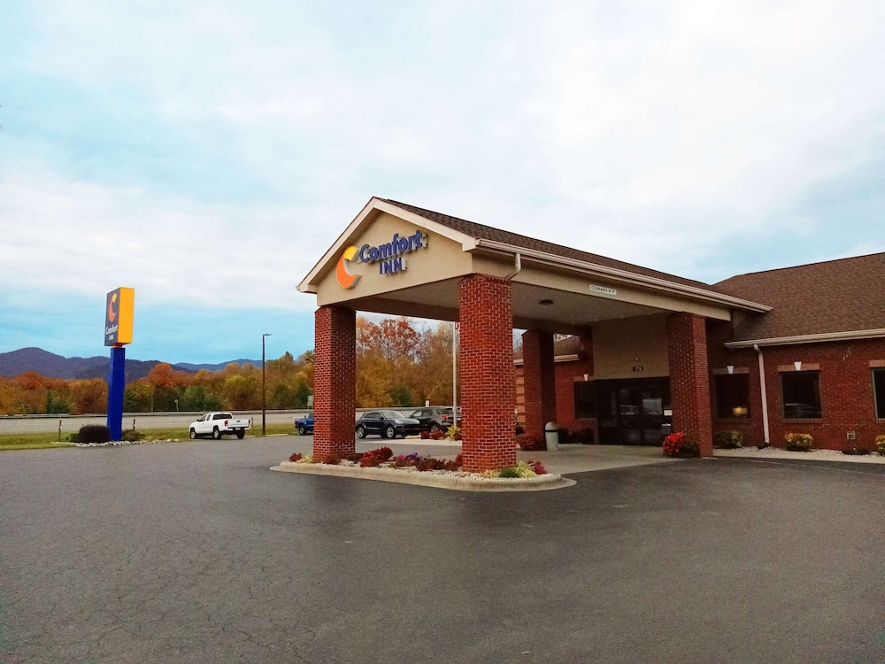 Comfort Inn Marion near Downtown & Blue Ridge PKWY - photo 53