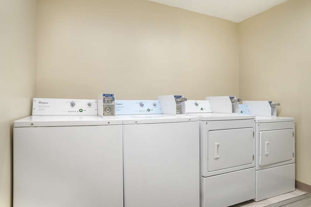 Econo Lodge Moss Point Pascagoula - photo 30
