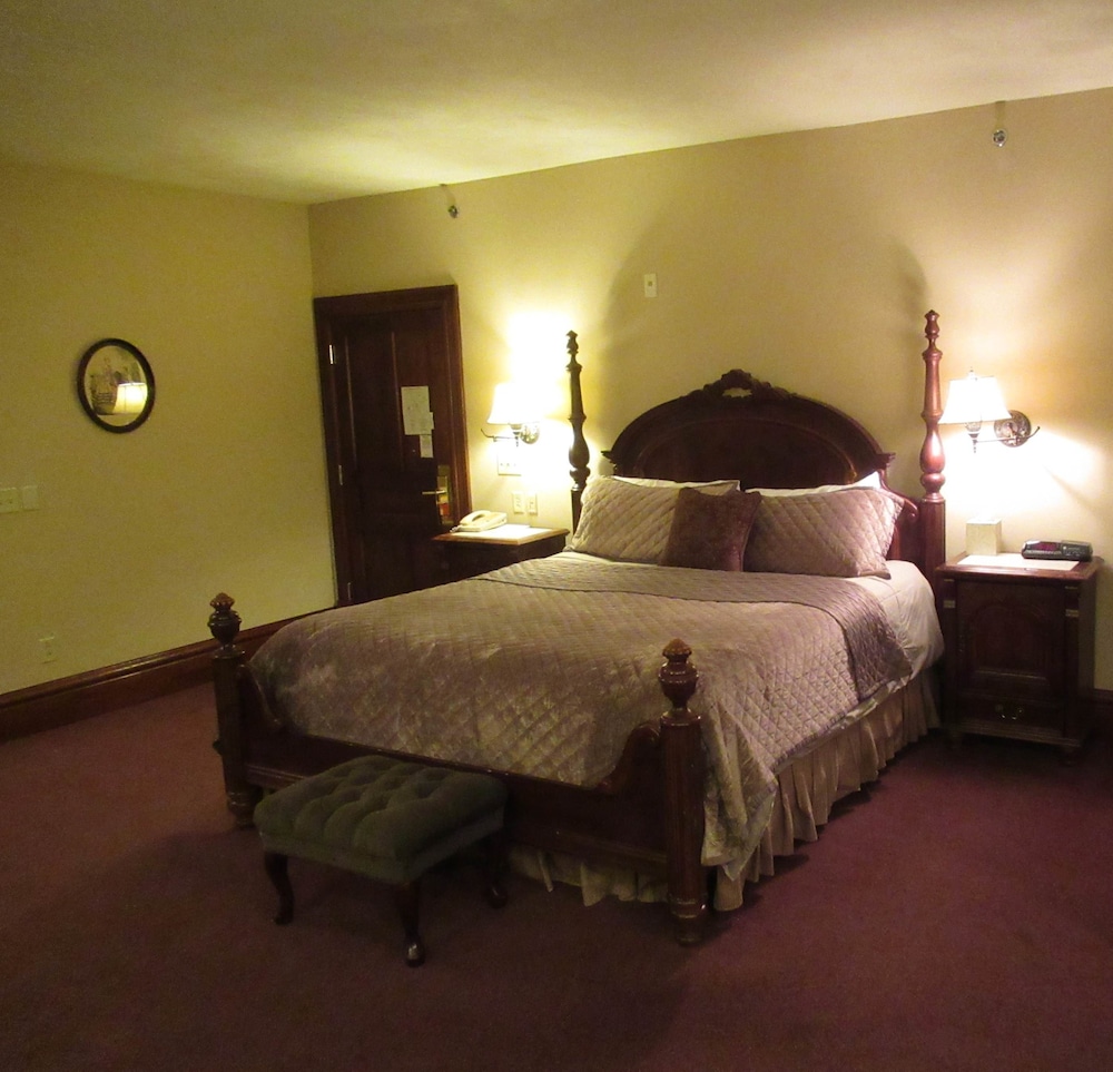 Hotel Ruby Marie - photo 17