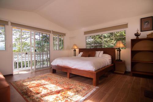 Nan La Tigra in El Rosario, Honduras