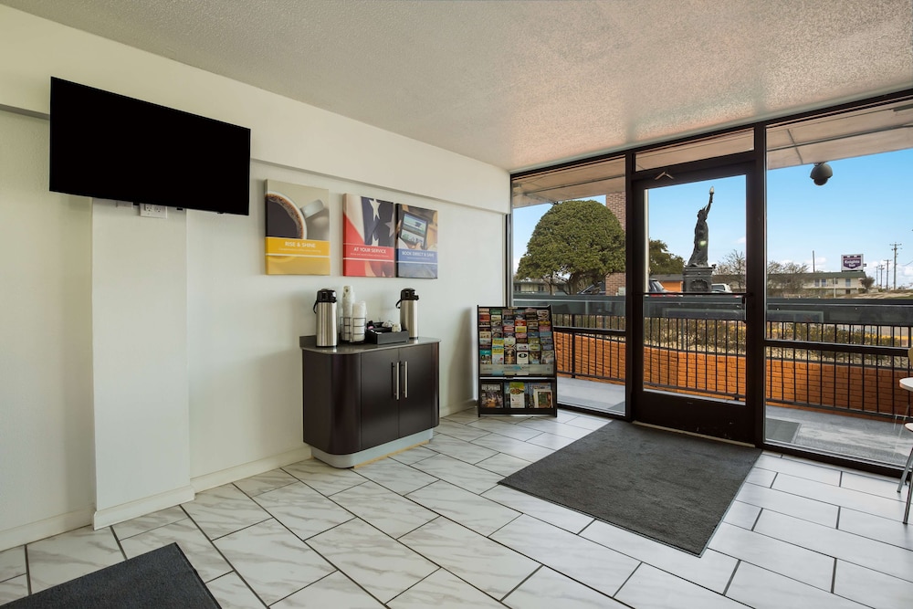 Motel 6 Temple TX - photo 3