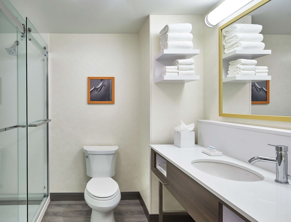 Hampton Inn & Suites Atlanta Midtown - photo 36