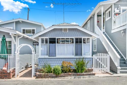 326E 326 Eucalyptus in Avalon, United States