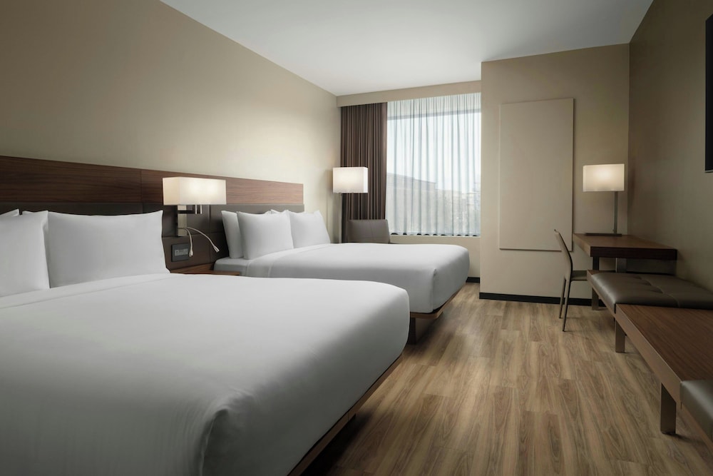 AC Hotel Detroit at the Bonstelle - photo 13