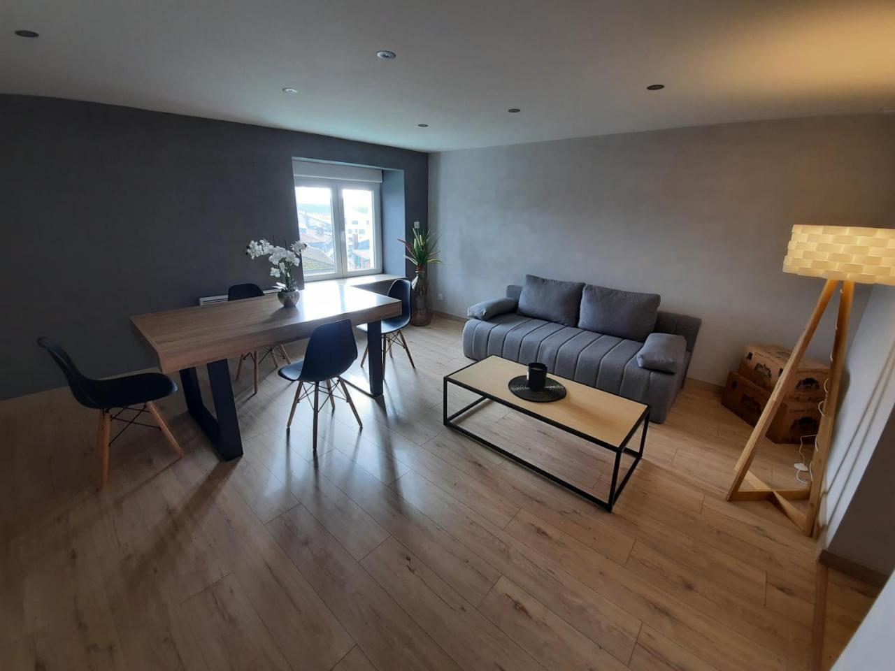 Chez John Et Thomas — Verdun