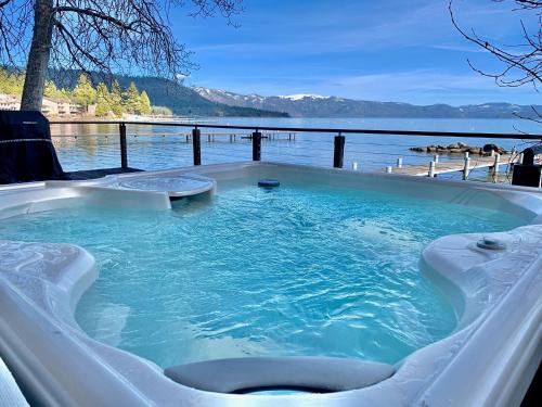 Lakeside Escape Beautiful Lakefront Pier Wood Fireplace Private Hot Tub in Tahoe Vista, United States