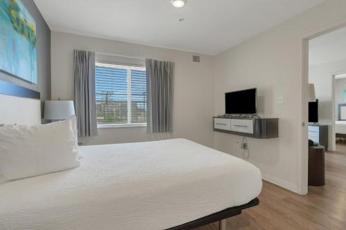 Simplicity At the Rim 1208 I Comfy 2 Bed 2Bath — 4-Star Luxury Hotel in San Antonio, United States