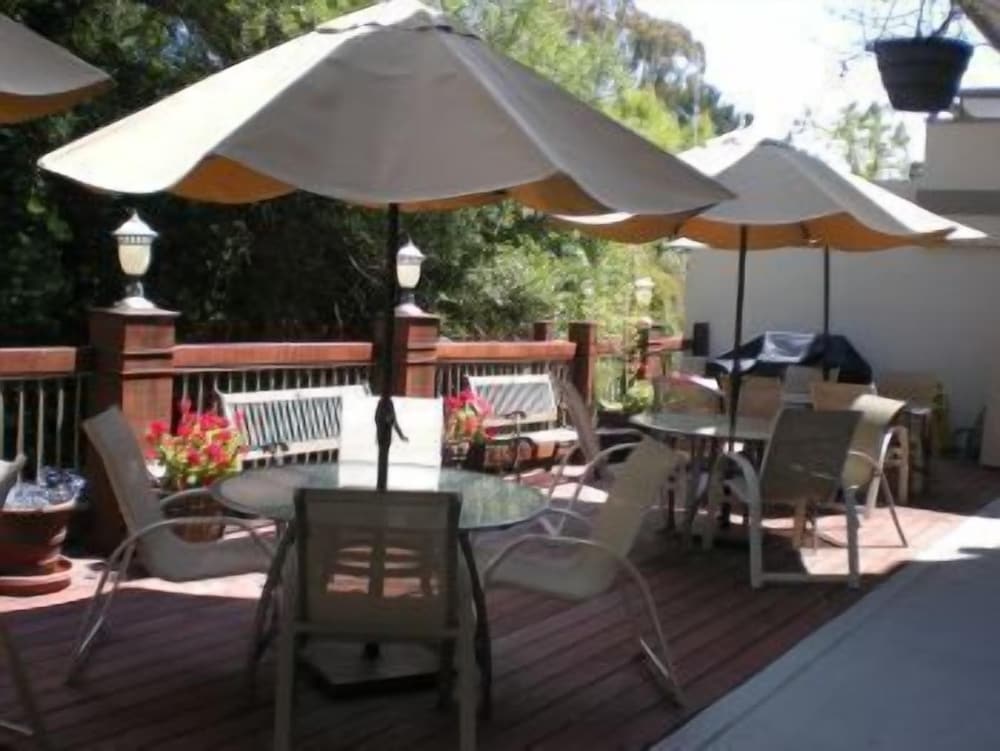 Colton Inn - photo 19