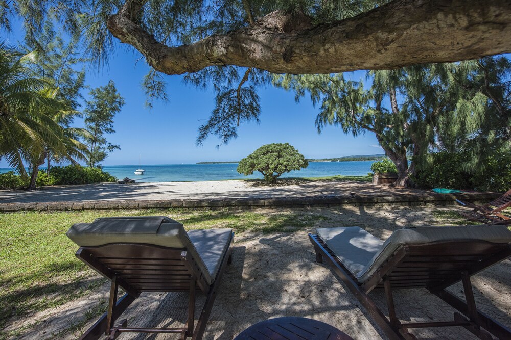 Villa Côtière by StayMauritius — 4-Star Luxury Hotel in Quatre Cocos, Mauritius