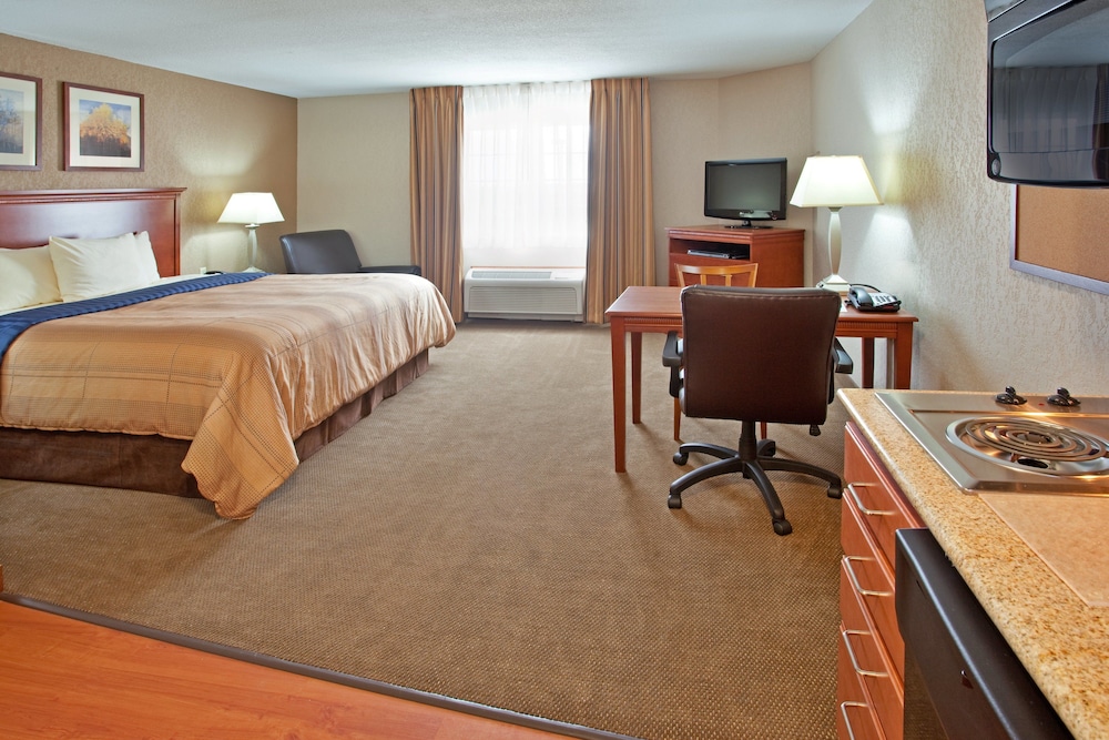 Candlewood Suites Elgin an IHG Hotel - photo 5