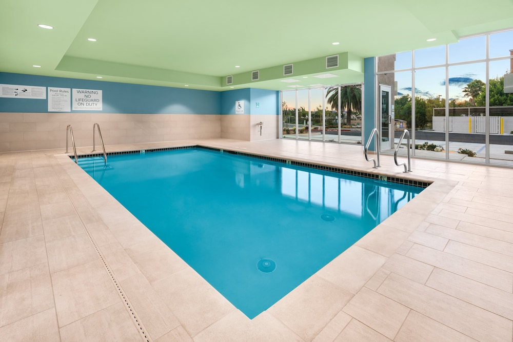 Holiday Inn Express & Suites Suisun City by IHG - photo 19