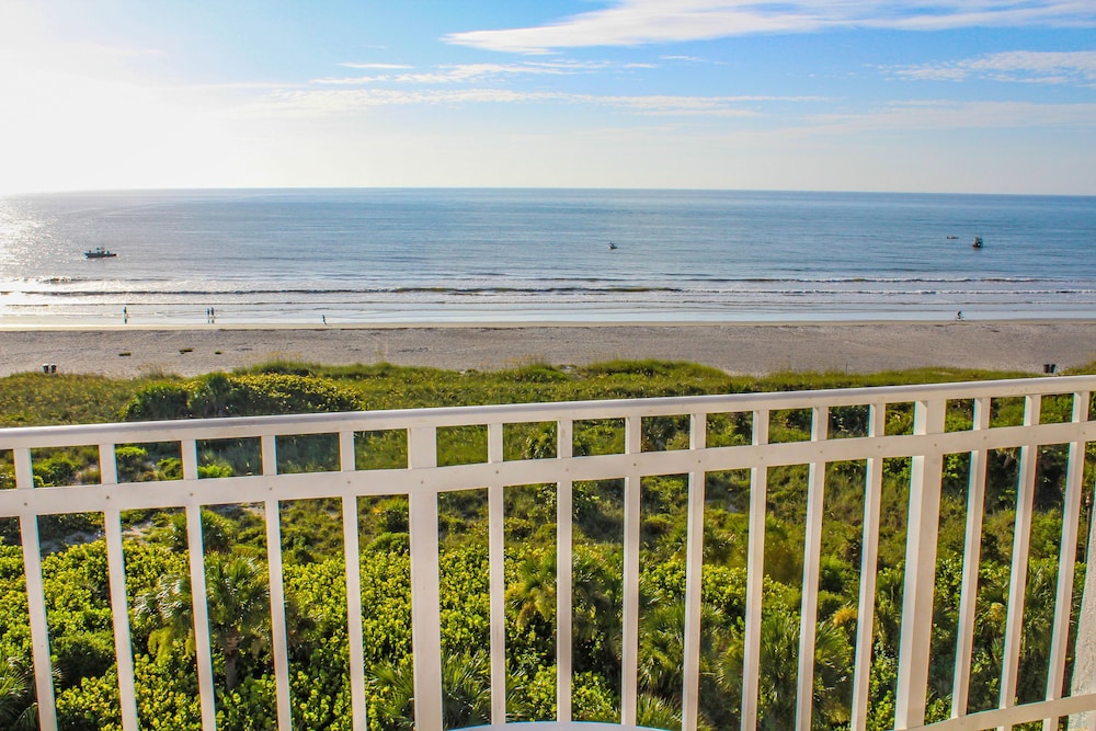 Discovery Beach Resort - photo 48