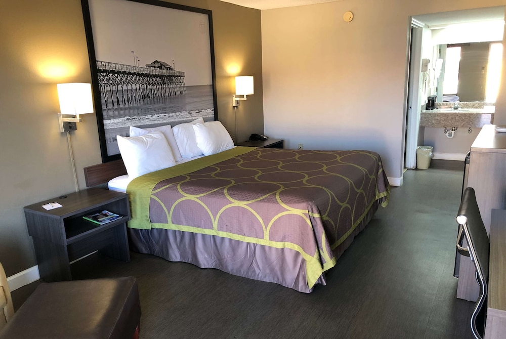 Super 8 by Wyndham Orangeburg - photo 11